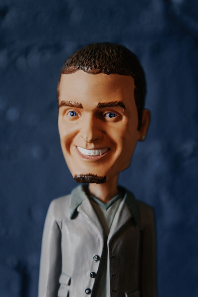 ボブルヘッド バブルヘッド 首振り人形 Forever Collectibles